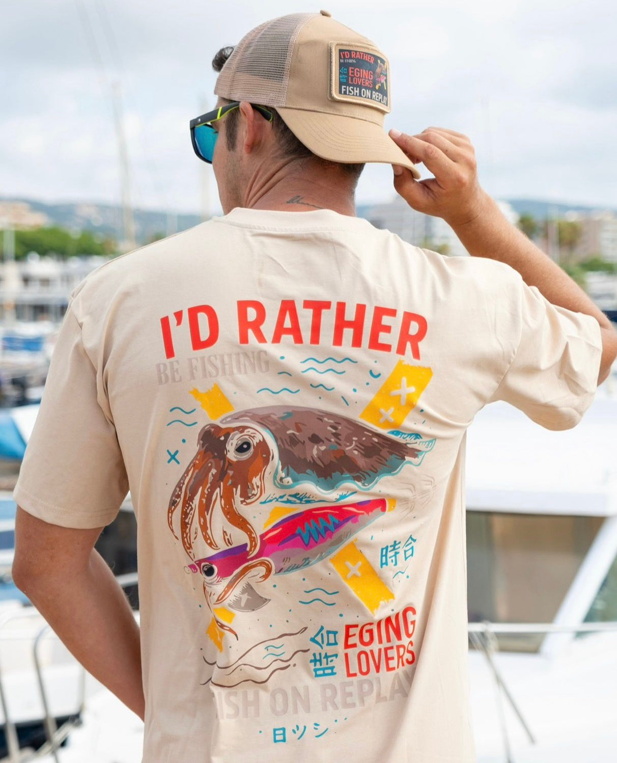 Camiseta Oversize Eging Lovers Beige | Fish on Replay